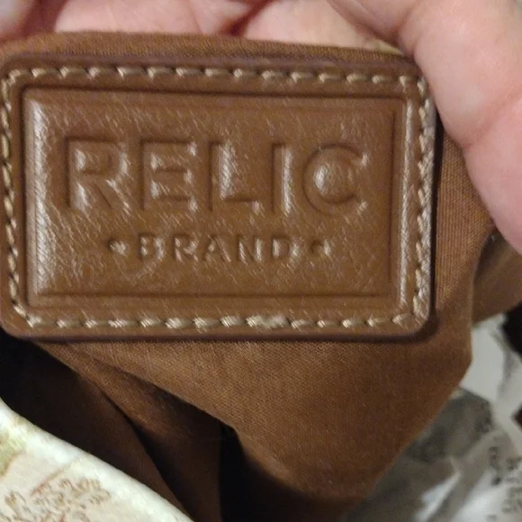 Multicolor Crossbody Bag - Picture 4 of 11